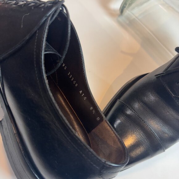 Ferragamo - Cap-Toe Black Leather Oxford main image 7